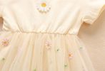 Baby Girl Embroidery Daisy Short-Sleeved Round Collar Dress